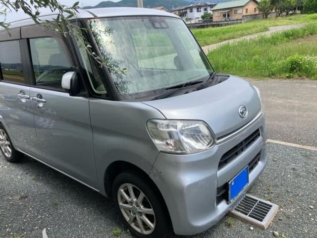 Car image 1