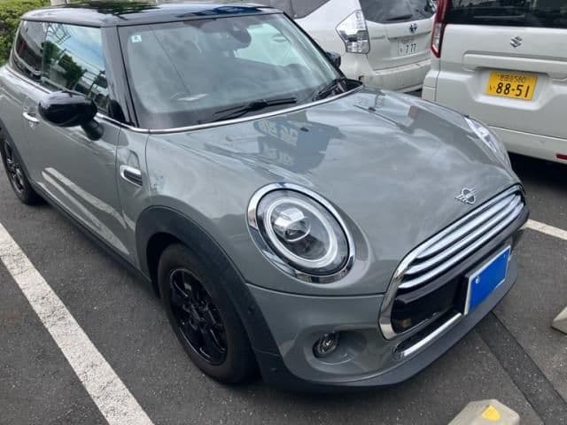 Car thumbnail 2