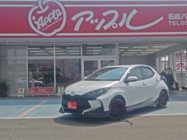 Car image 1