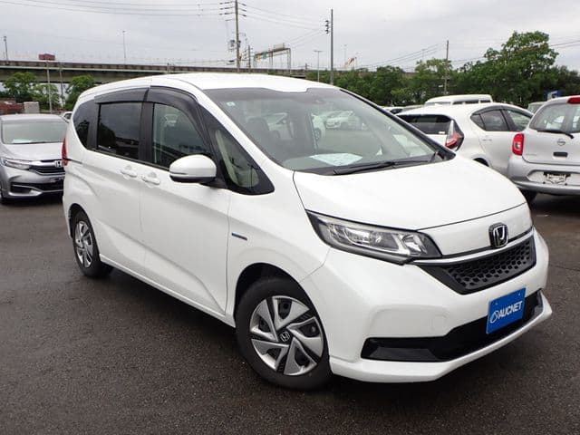 HONDA FREED HYBRID