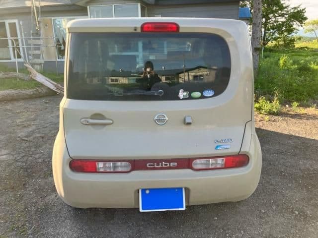 Car thumbnail 2