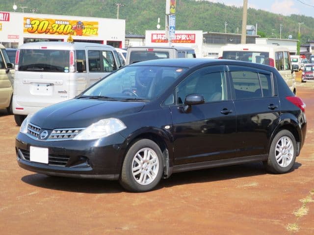 NISSAN