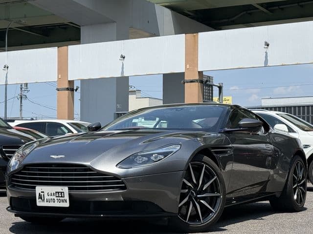 ASTON MARTIN ASTON MARTIN