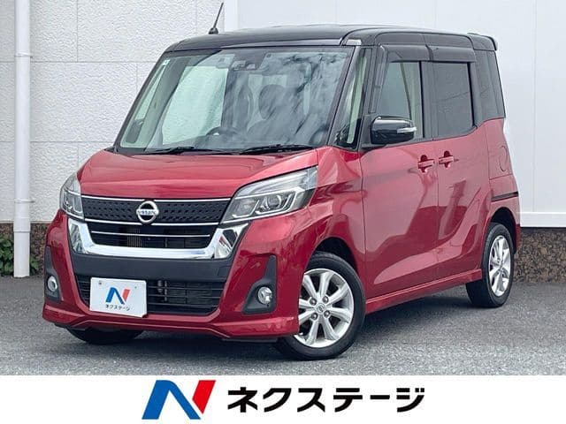 NISSAN