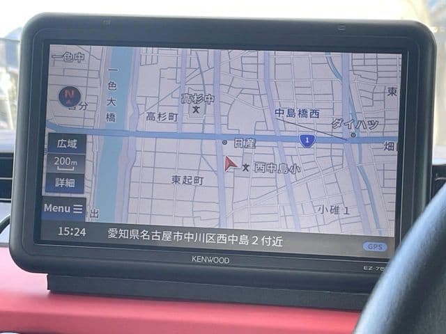 Car thumbnail 4