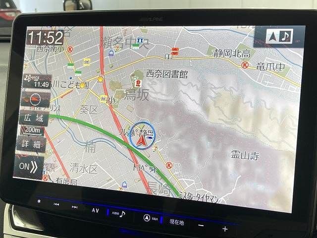 Car thumbnail 3