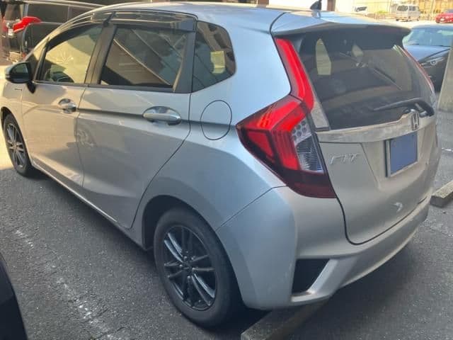 Car thumbnail 4