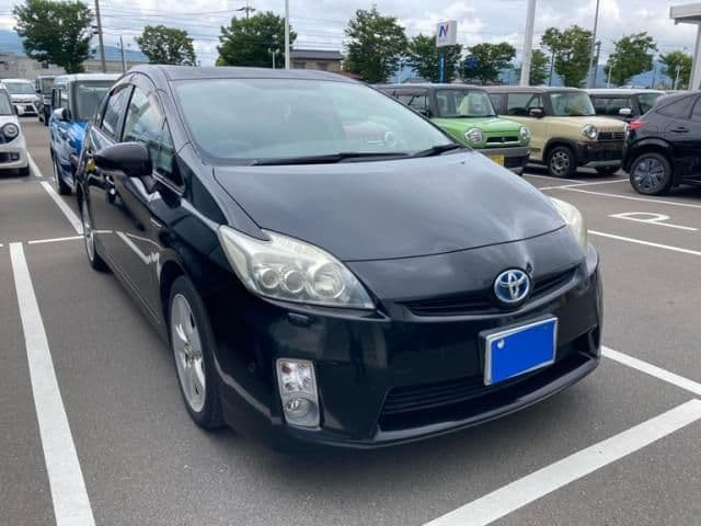 Car thumbnail 2