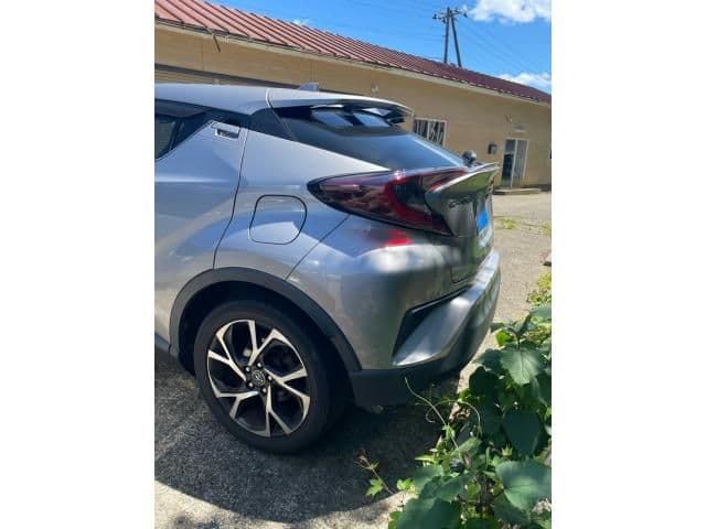 Car thumbnail 4