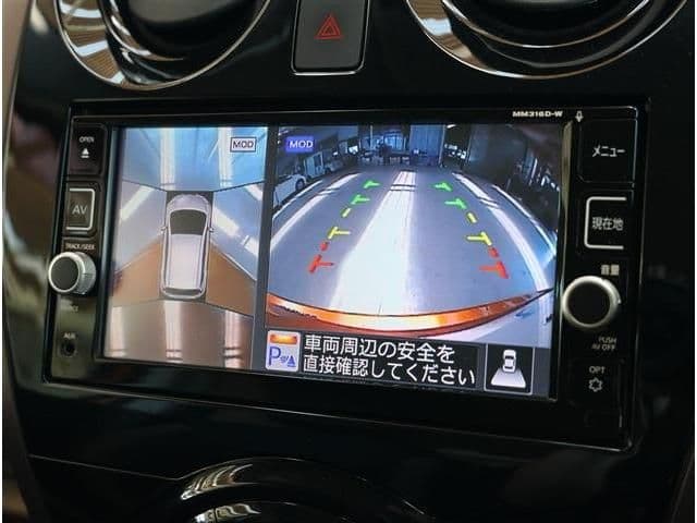 Car thumbnail 4