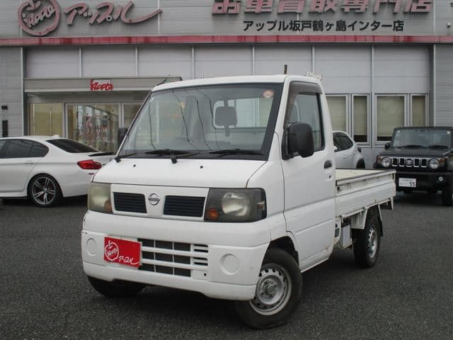 NISSAN