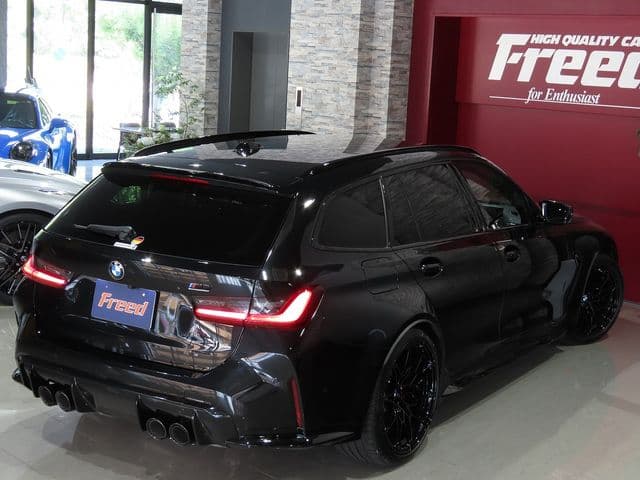 Car thumbnail 3