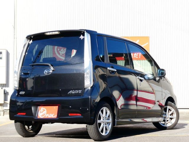 Car thumbnail 3