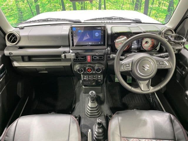 Car thumbnail 4