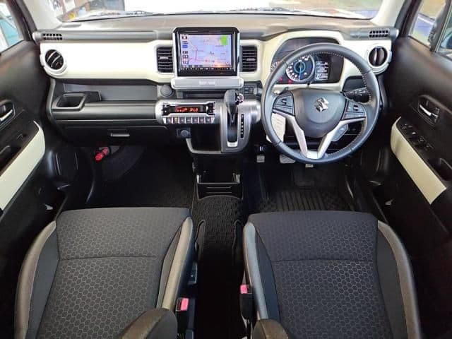 Car thumbnail 3