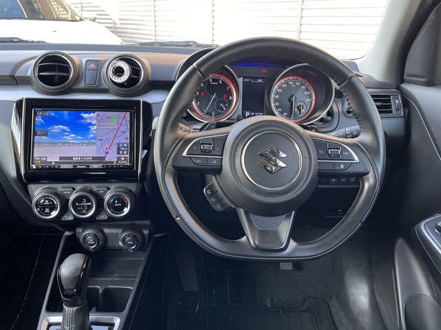 Car thumbnail 4