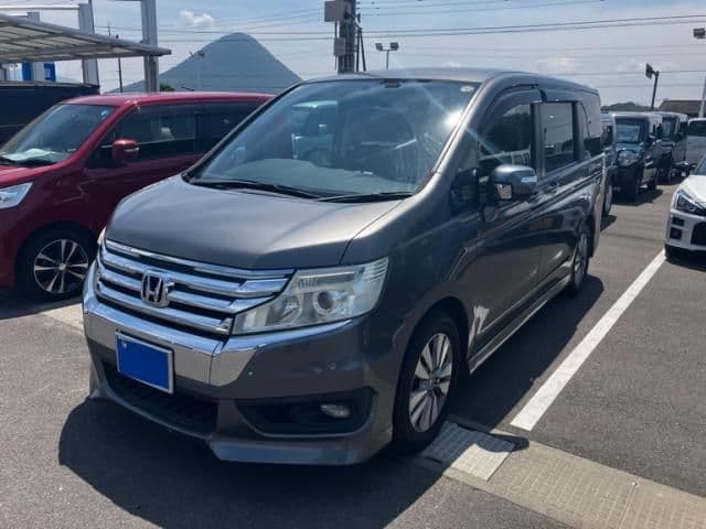Car image 1