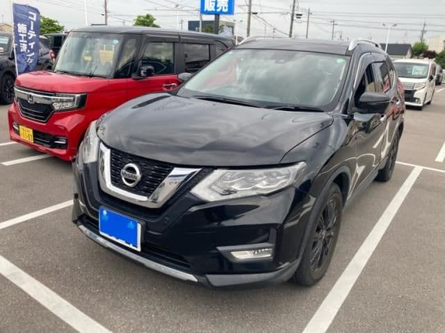 NISSAN