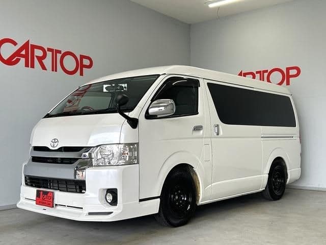 Car image 1