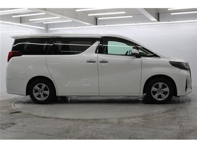 Car thumbnail 4