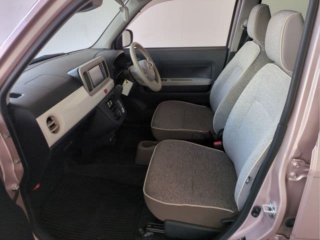 Car thumbnail 4