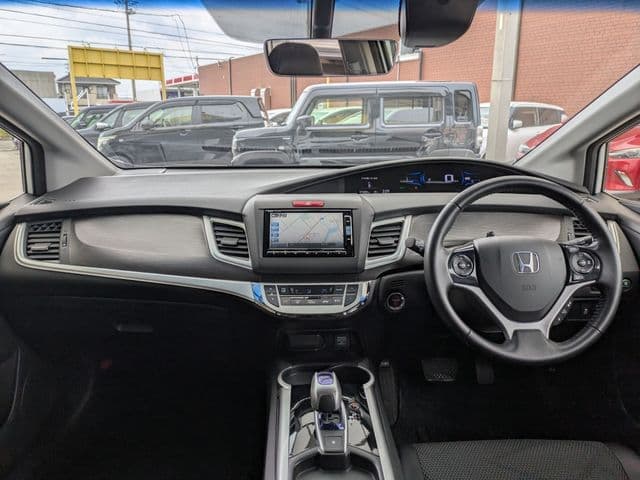 Car thumbnail 3