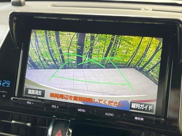 Car thumbnail 4