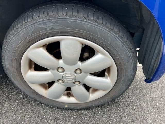 Car thumbnail 4