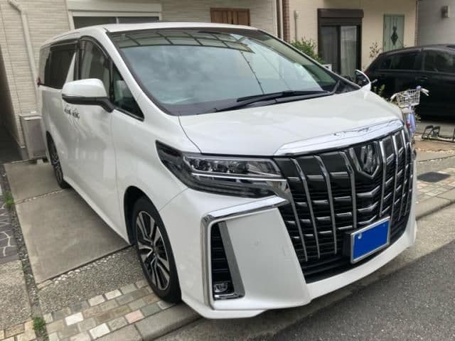 Car image 1