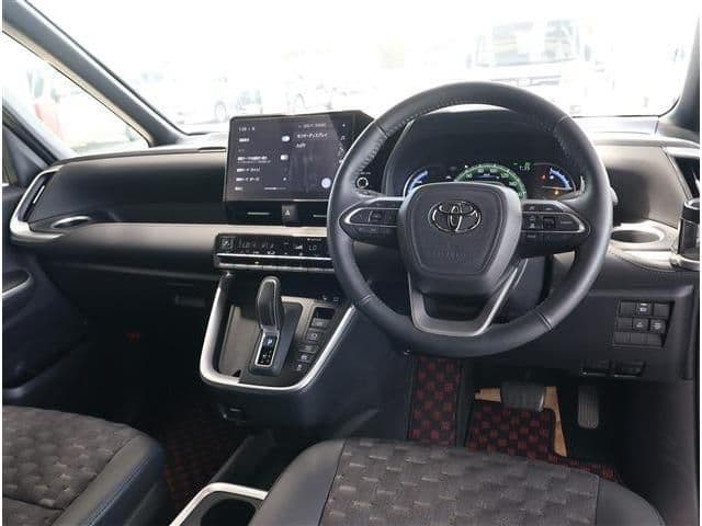 Car thumbnail 2