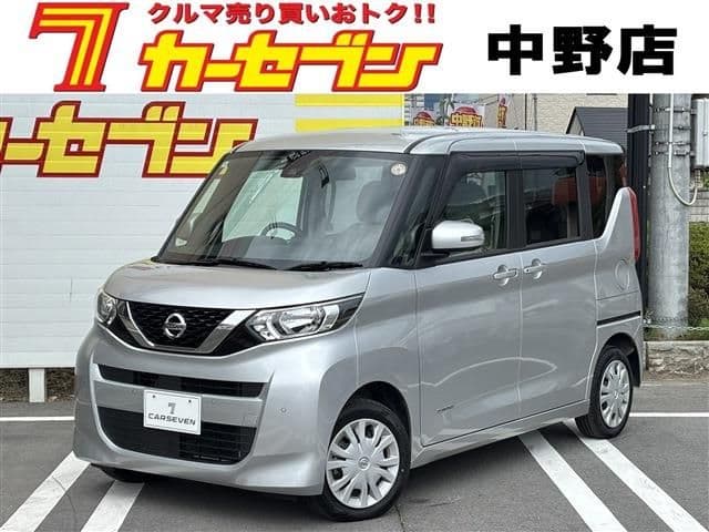 NISSAN