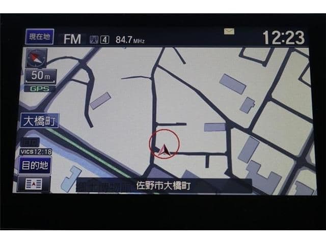 Car thumbnail 4