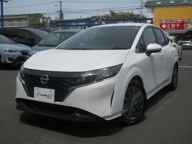 NISSAN