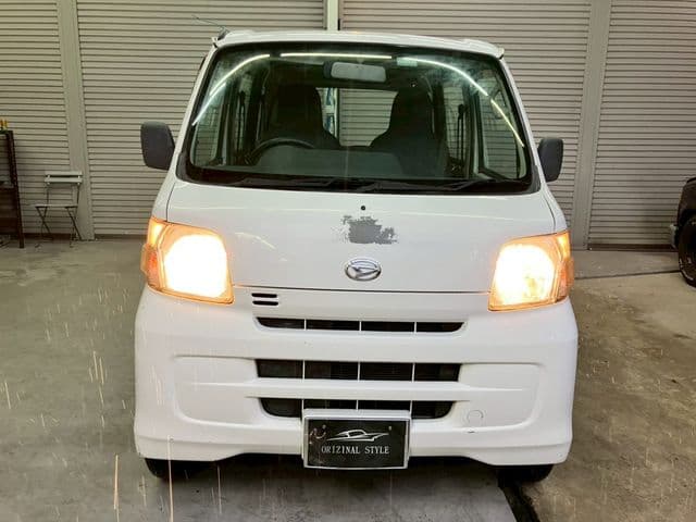Car thumbnail 2
