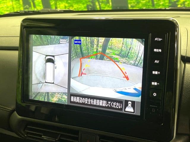 Car thumbnail 4