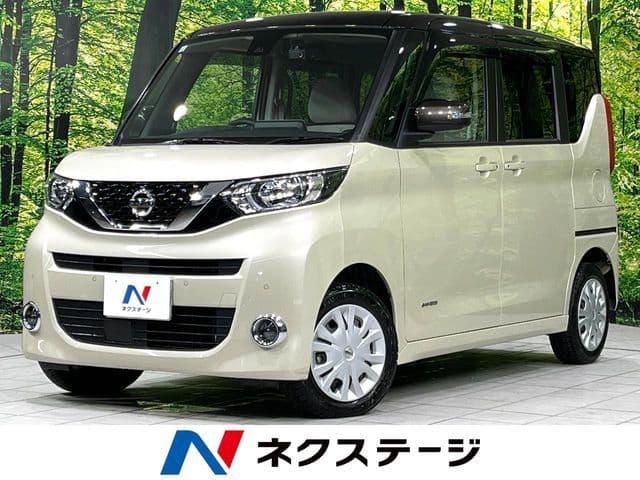 NISSAN
