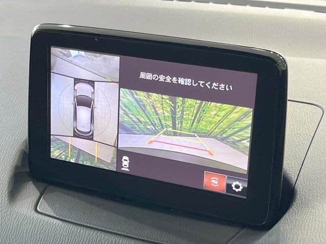 Car thumbnail 4
