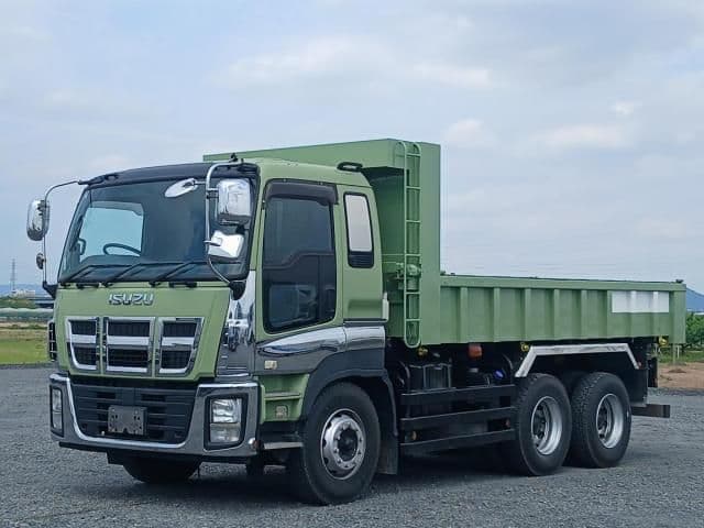 ISUZU