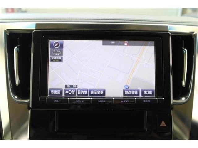 Car thumbnail 3