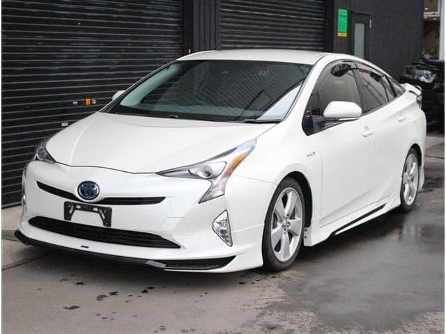 Car image 1