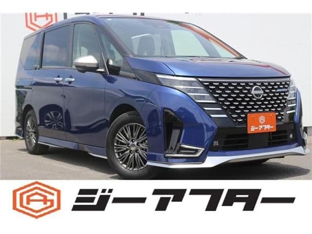 NISSAN
