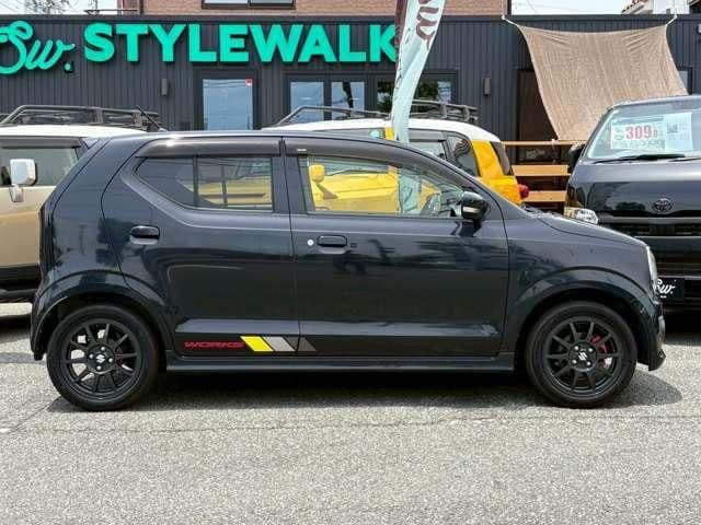 Car thumbnail 4