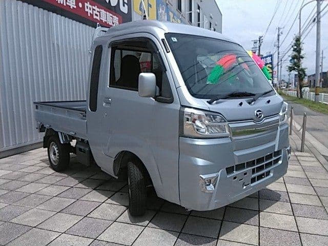Car thumbnail 3