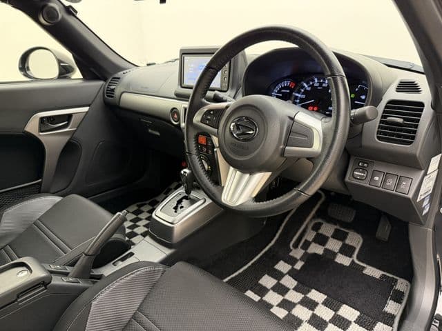 Car thumbnail 2
