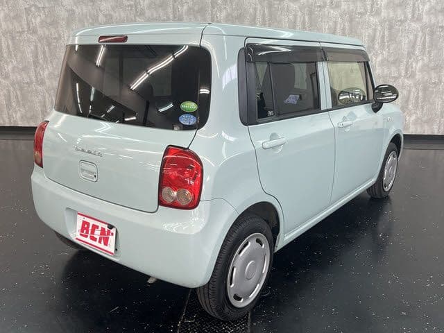 Car thumbnail 3