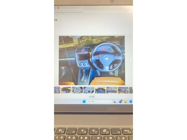 Car thumbnail 3