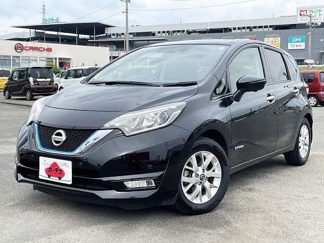 NISSAN