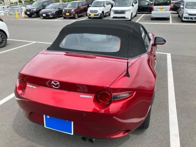 Car thumbnail 4