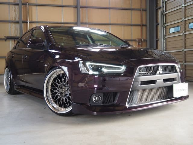 Car thumbnail 3