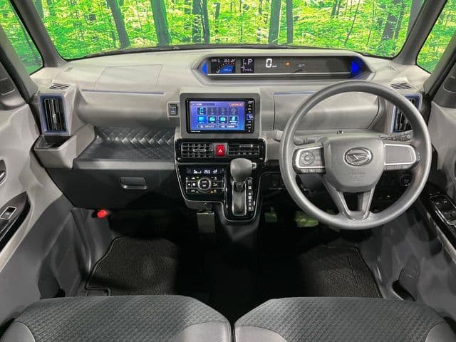 Car thumbnail 2